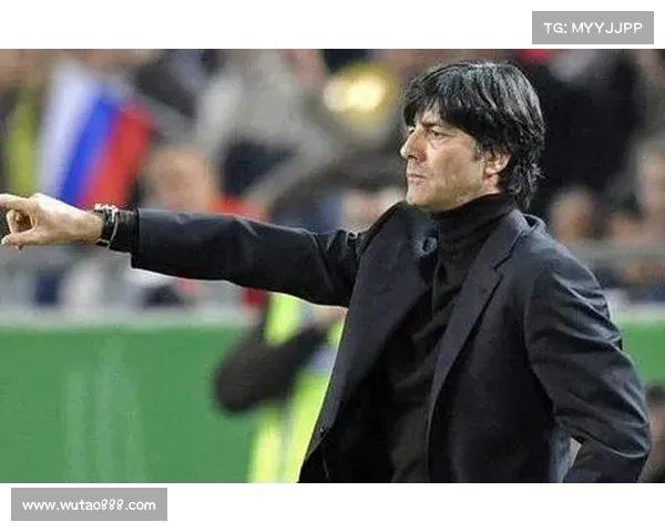 德国队频繁换血背后的真实原因与深层次考量解析